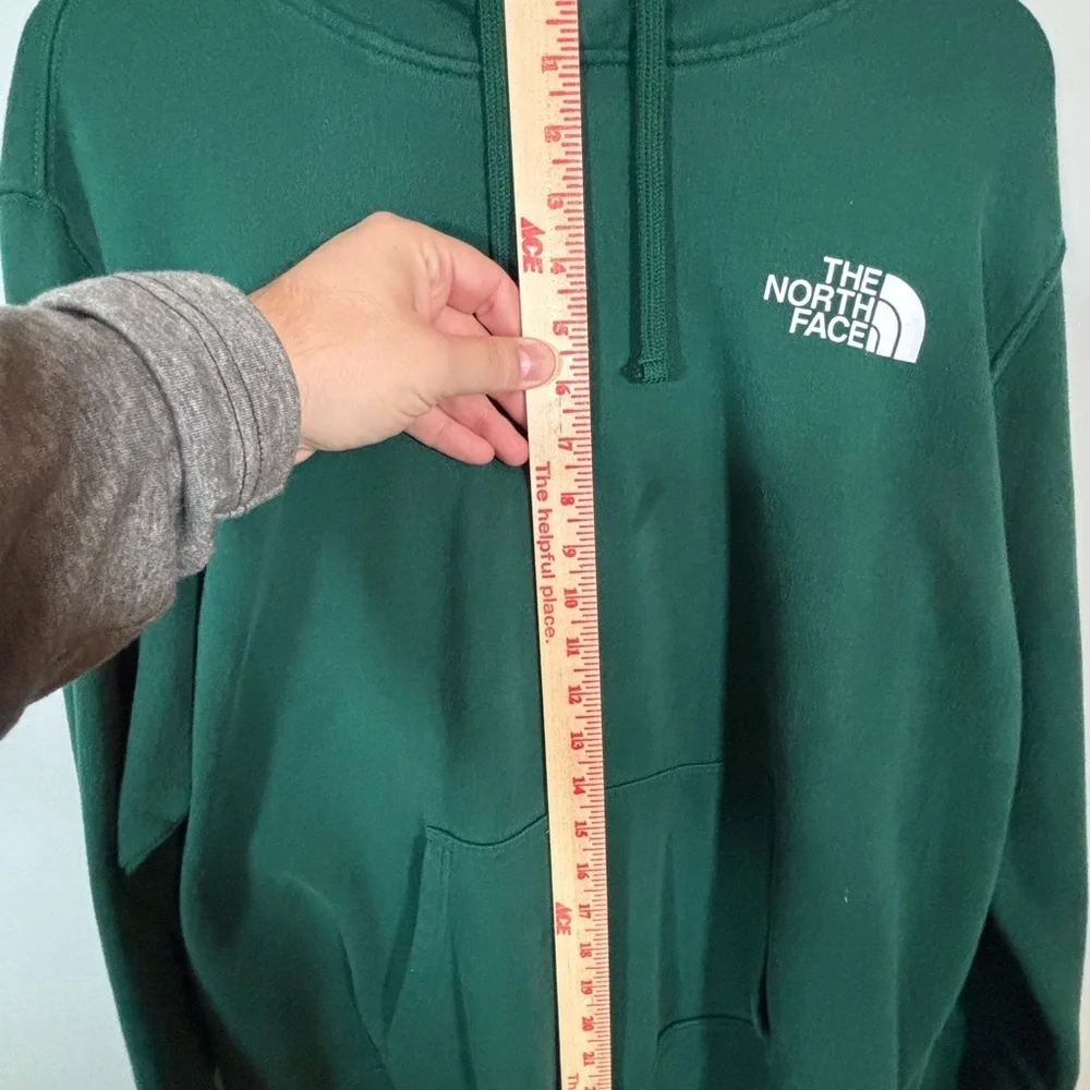 The North Face Green Logo Hoodie Men’s Medium Pullover Sweatshirt
